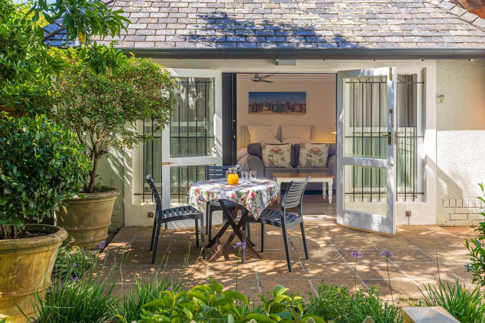Hedge House Guest House Cape Town Exterior photo