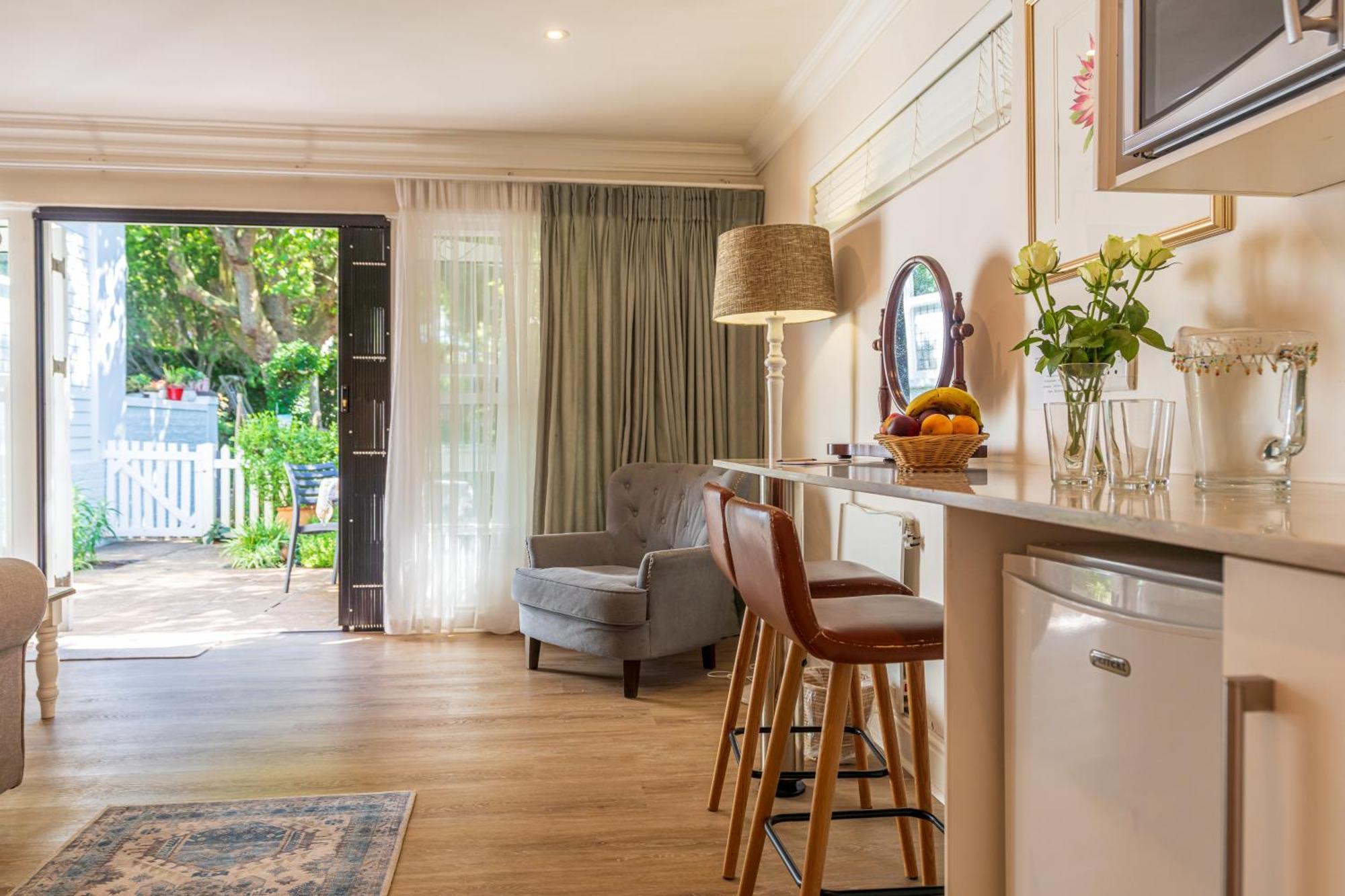 Hedge House Guest House Cape Town Exterior photo